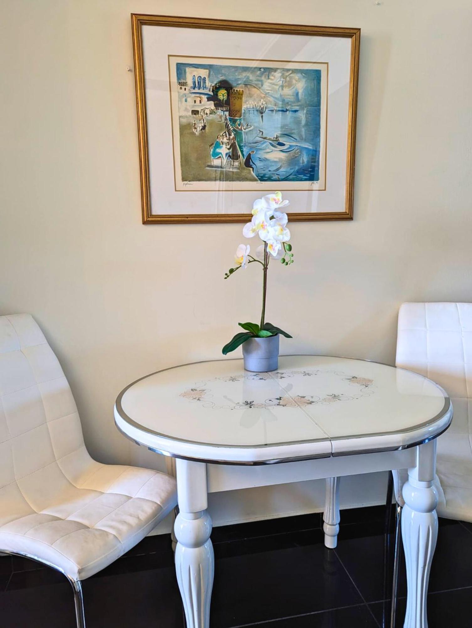 Almog Beach Apt Hotel מלון דירות אלמוג ביץ' 海法 外观 照片
